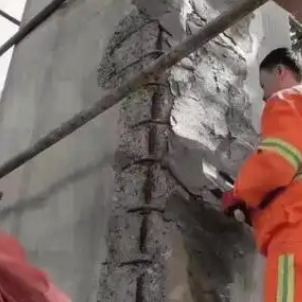 荔波梁板柱楼梯空洞蜂窝剥落露筋等表面破损修补用高强聚合物修补砂浆